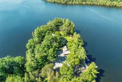 27 Star Road, Kawartha Lakes, On K0m 1k0