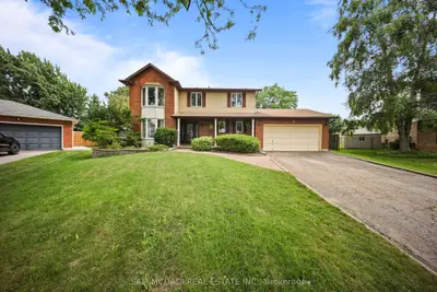 Detached in Grimsby