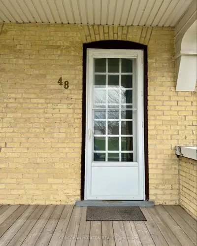 48 Walter Street A, Kitchener, On N2g 1s1