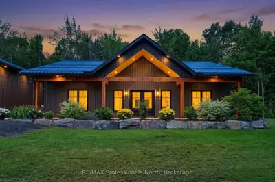 Detached in Minden Hills