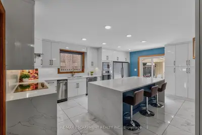 Detached in Hamilton