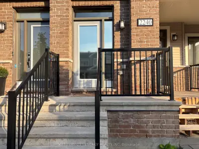 2240 Watercolours Way, Barrhaven, On K2j 5j8