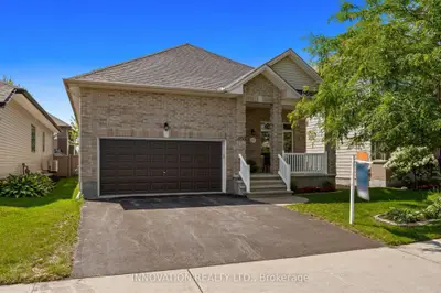 Detached in Kanata