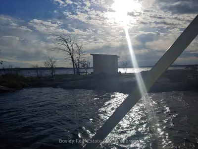 115 Georgian Bay Port Severn Street 2, Georgian Bay, On L0k 2a0