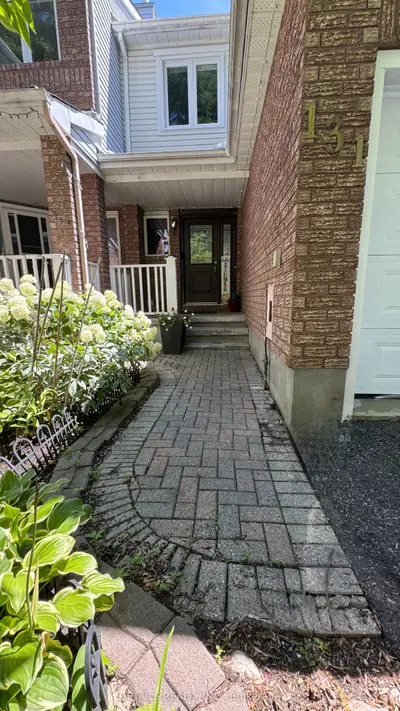 Att/Row/Townhouse in Barrhaven