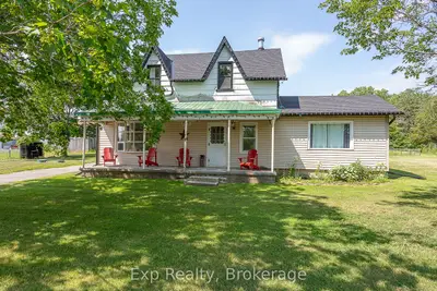 Detached in Belleville