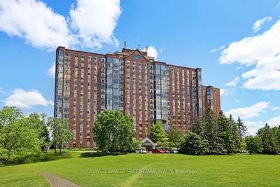 Condo Apartment in Blossom Park - Airport and Area