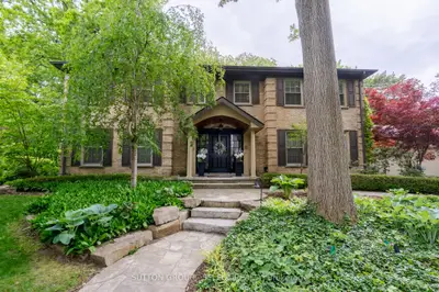 Detached in London North