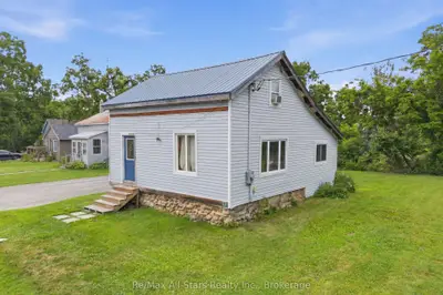 19 Christopher Street, Kawartha Lakes, On K0m 2j0