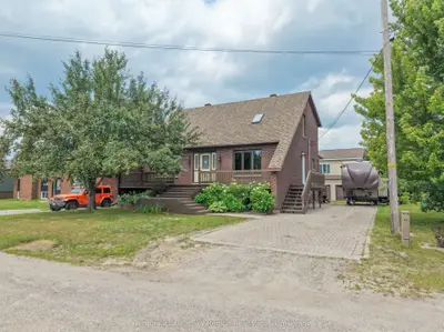 Detached in West Nipissing