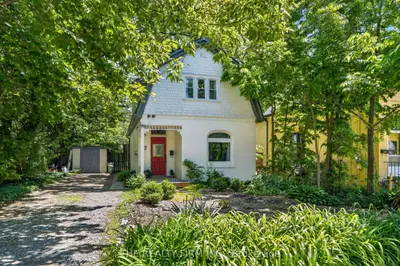 Detached in London North
