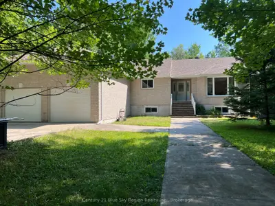 1518 Pinecreek Road S, Callander, On P0h 1h0