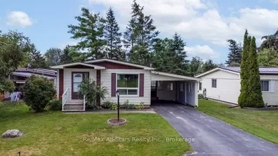 12 Park Street, Kawartha Lakes, On K9v 0h7