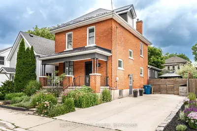 92 Rebecca Street, Stratford, On N5a 3p3