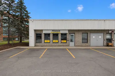 2285 St Laurent Boulevard D19, Hunt Club - South Keys And Area, On K1g 4z7