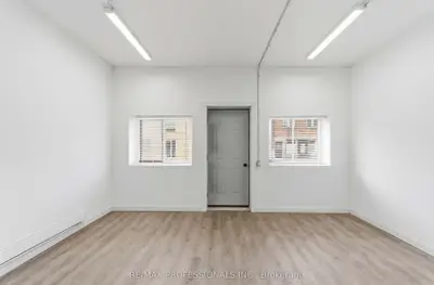 759 Barton Street E, Hamilton, On L8l 3a9