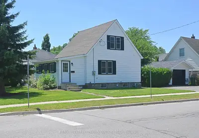 52 Woodworth Avenue, St. Thomas, On N5p 3j8
