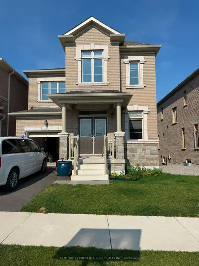 Detached in Cambridge