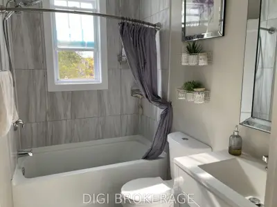 11&13 Acacia Avenue 11 #'s1-3; 13 #'s 1-3, New Edinburgh - Lindenlea, On K1m 0p3