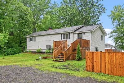 102 Moorhead Drive, Carp - Dunrobin - Huntley - Fitzroy And Area, On K0a 1x0