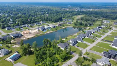 576 Shoreway Drive, Greely - Metcalfe - Osgoode - Vernon And Area, On K4p 0g3