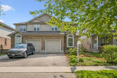 511 Dansbury Drive, Waterloo, On N2k 4k8