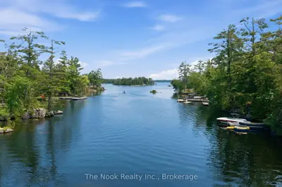 Detached in Trent Lakes
