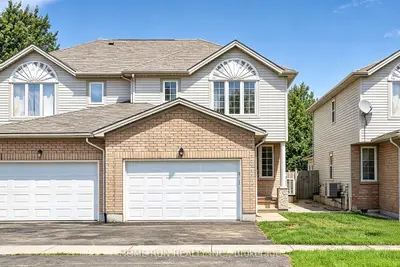 Semi-Detached in Carlington - Central Park