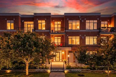 Condo Apartment in Overbrook - Castleheights and Area