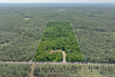 2452 Doe Lake Road, Gravenhurst, On P1p 1r3