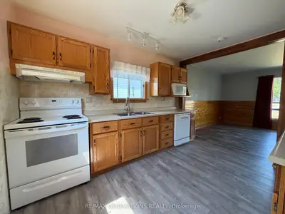 4 Elizabeth Avenue, Terrace Bay, On P0t 2w0