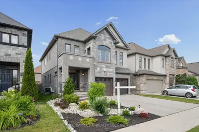 606 Pinery Trail, Waterloo, On N2v 2y6