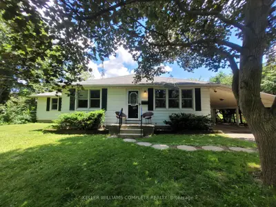879 West 5th Street, Hamilton, On L9c 5r4