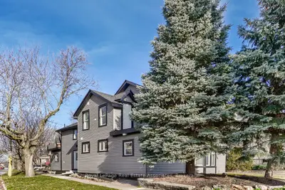 39 Welland Avenue S 1, St. Catharines, On L2r 2m4