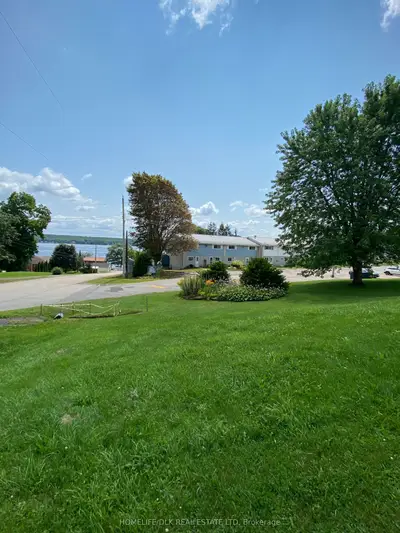 808 Riverview Lane 6, Elizabethtown-kitley, On K6v 7g5