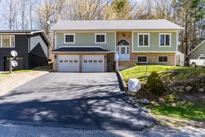 Detached in Muskoka Lakes