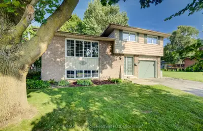 398 Boyne Avenue, North Perth, On N4w 3k4