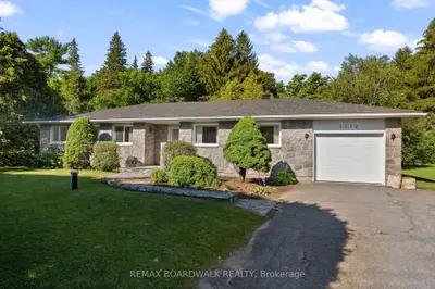 3572 Woodroffe Avenue, Barrhaven, On K2j 4g7