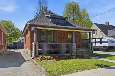 Detached in London East