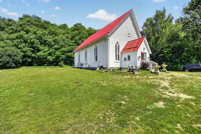5898 County Rd 6 Road, Elizabethtown-kitley, On K6v 5t5