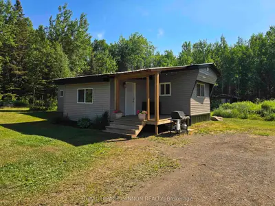 20 Union School Road S, Neebing, On P7l 0e7
