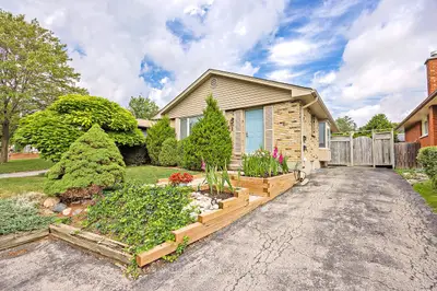 Detached in London East