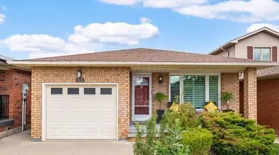 Detached in Hamilton