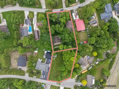 8459 Adams Court, Lambton Shores, On N0m 1t0