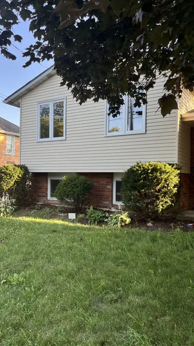 Detached in Haldimand