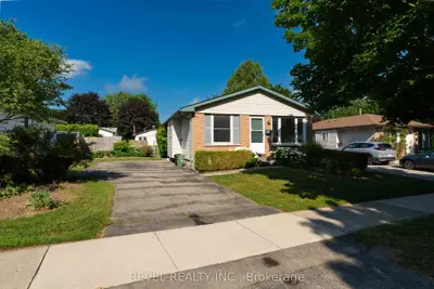 32 Brunswick Avenue, London North, On N6g 3k8