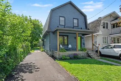 Detached in Dows Lake - Civic Hospital and Area