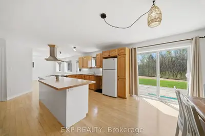 568 Lake George Road, Alfred And Plantagenet, On K0b 1l0