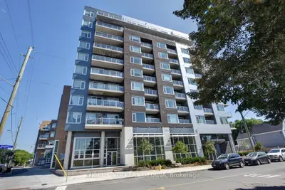 7 Marquette Avenue 213, Vanier And Kingsview Park, On K1l 8a7