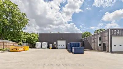 124 Main Street, Woodstock, On N4s 1s9